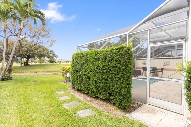668 W Palm Aire Dr 668, Pompano Beach, FL 33069