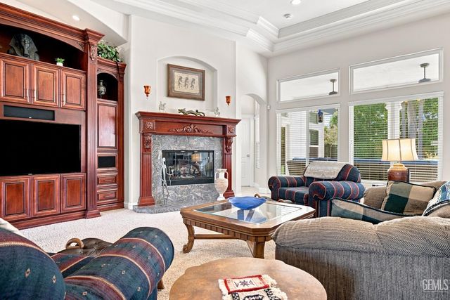 815 Provence Court, Bakersfield, CA 93314