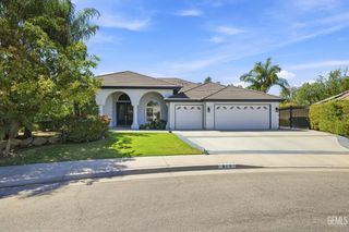815 Provence Court, Bakersfield, CA 93314