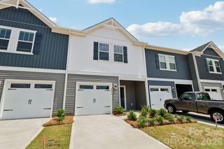 3149 Ophelia Alley, Charlotte, NC 28213