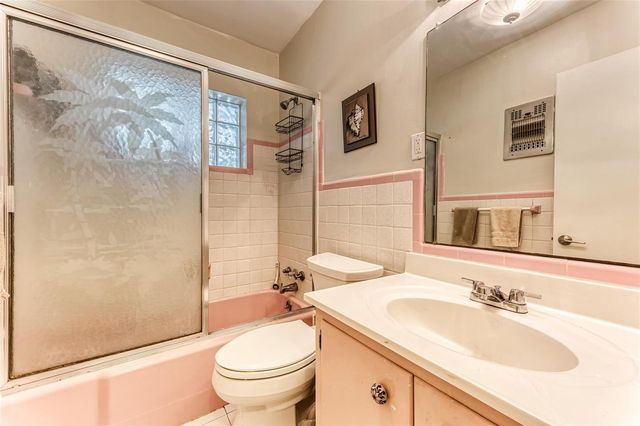 1676 NE 40th Street, Oakland Park, FL 33334
