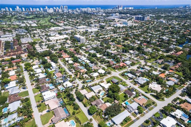 1676 NE 40th Street, Oakland Park, FL 33334