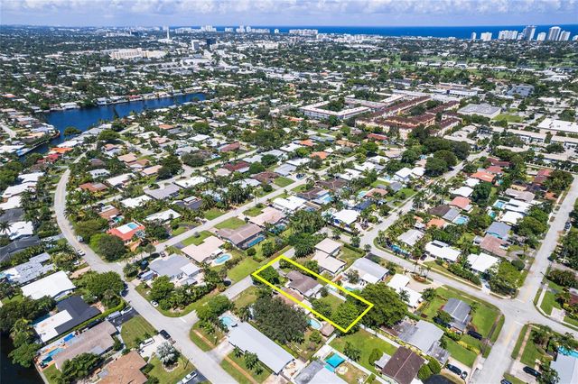 1676 NE 40th Street, Oakland Park, FL 33334