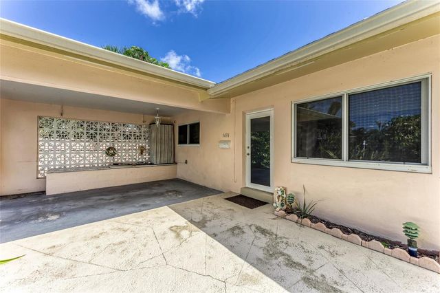 1676 NE 40th Street, Oakland Park, FL 33334