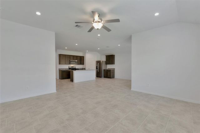 1023 Lipizzan, Rosharon, TX 77583