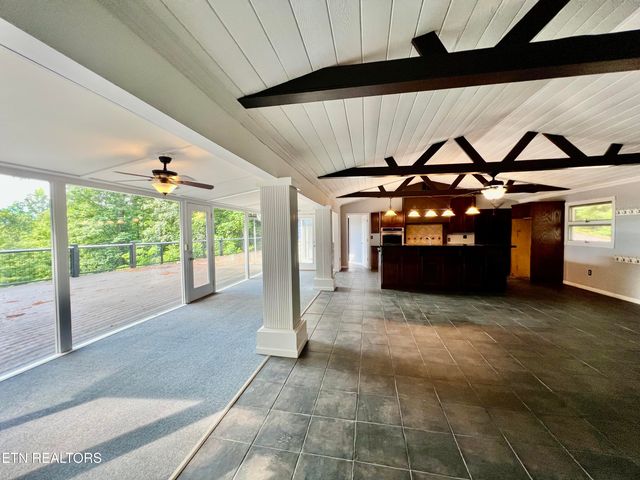 459 Judy Top Lane, Sevierville, TN 37876