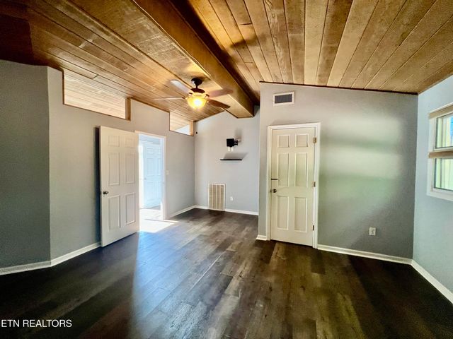 459 Judy Top Lane, Sevierville, TN 37876