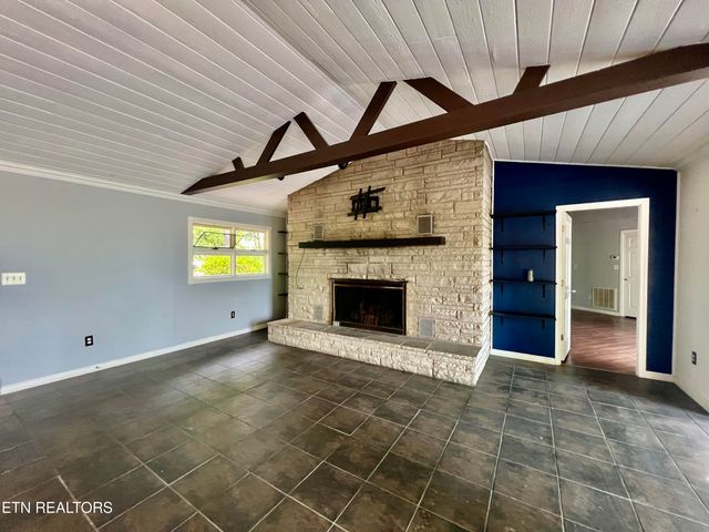 459 Judy Top Lane, Sevierville, TN 37876