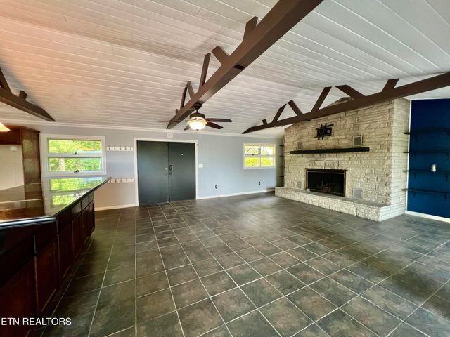 459 Judy Top Lane, Sevierville, TN 37876