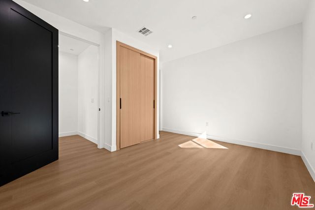 6210 Banner Avenue, Los Angeles, CA 90038