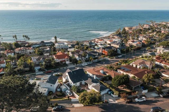 1011 Devonshire Drive, San Diego, CA 92107