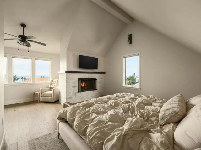 1011 Devonshire Drive, San Diego, CA 92107