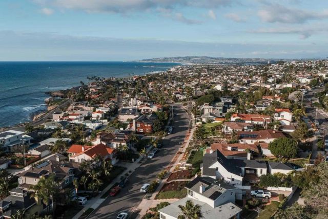 1011 Devonshire Drive, San Diego, CA 92107