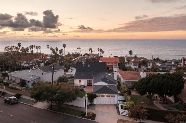 1011 Devonshire Drive, San Diego, CA 92107