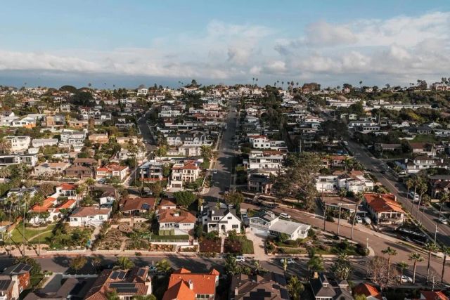 1011 Devonshire Drive, San Diego, CA 92107