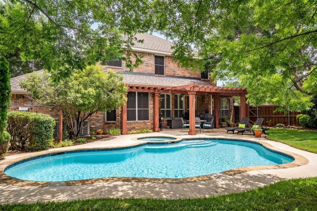 4705 Largo Drive, Flower Mound, TX 75028