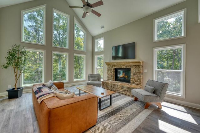 274 Franklin Hills Way, Blairsville, GA 30512