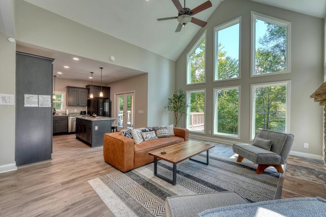 274 Franklin Hills Way, Blairsville, GA 30512