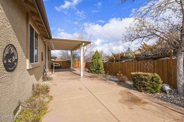 5700 Falcon Ridge Court, Sparks, NV 89436