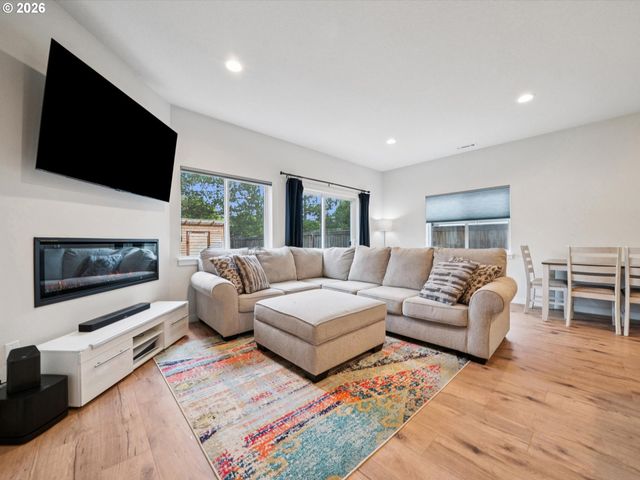 8301 Ne 134TH Pl 6, Vancouver, WA 98682