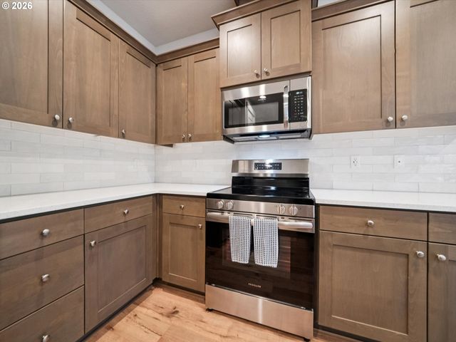 8301 Ne 134TH Pl 6, Vancouver, WA 98682