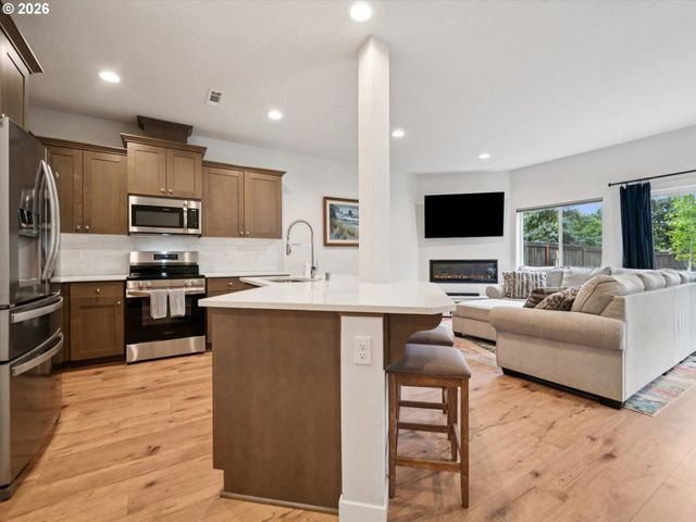 8301 Ne 134TH Pl 6, Vancouver, WA 98682