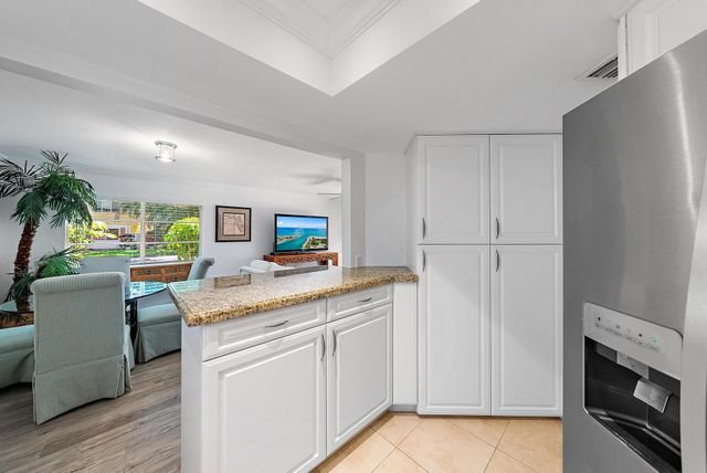 154 Seabreeze Circle, Jupiter, FL 33477