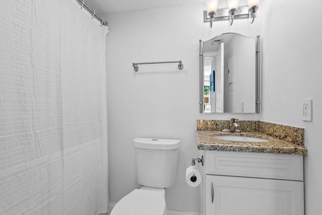 154 Seabreeze Circle, Jupiter, FL 33477