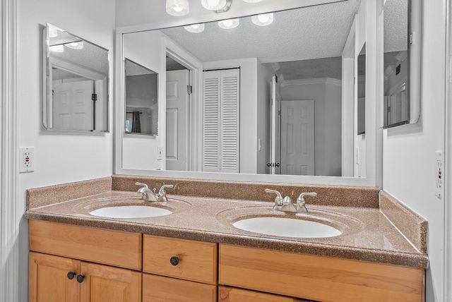 154 Seabreeze Circle, Jupiter, FL 33477