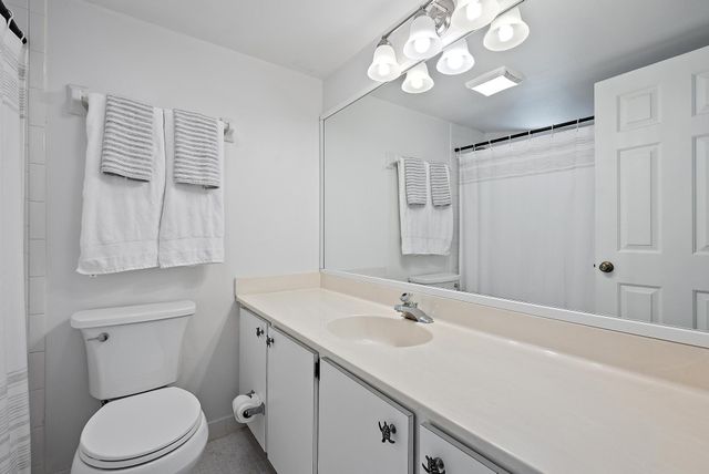 154 Seabreeze Circle, Jupiter, FL 33477