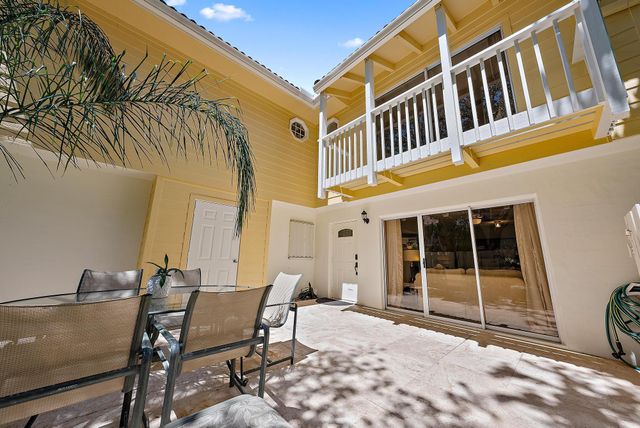 154 Seabreeze Circle, Jupiter, FL 33477