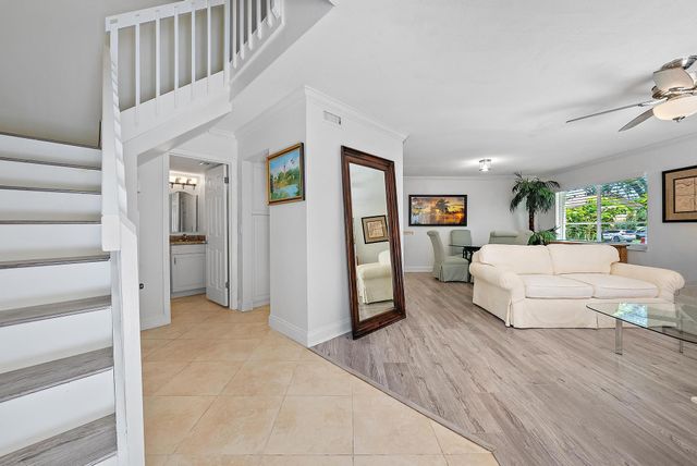 154 Seabreeze Circle, Jupiter, FL 33477