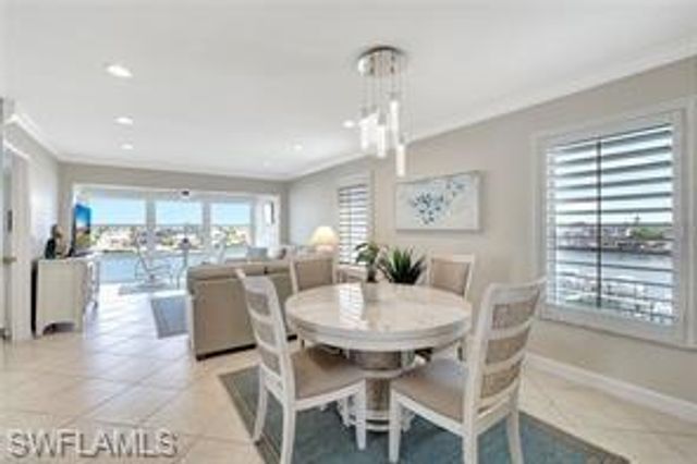 271 Southbay DR # 155, Naples, FL 34108