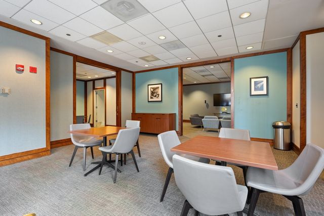 222 N Columbus Drive 902, Chicago, IL 60601