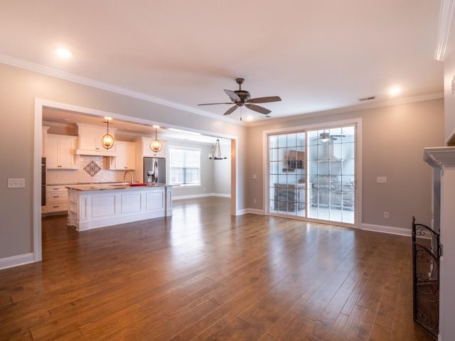 925 Bluffview Dr., Myrtle Beach, SC 29579