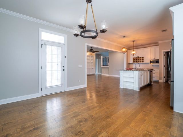 925 Bluffview Dr., Myrtle Beach, SC 29579