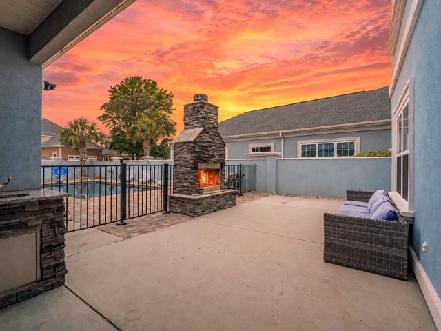 925 Bluffview Dr., Myrtle Beach, SC 29579
