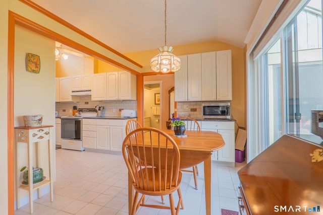226A South Durkee Hill Road 226A, Southbury, CT 06488