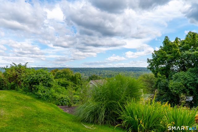 226A South Durkee Hill Road 226A, Southbury, CT 06488