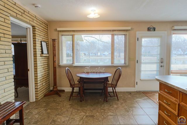 1001 Topeka St, Emporia, KS 66801