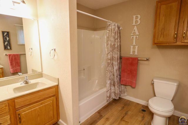 1001 Topeka St, Emporia, KS 66801