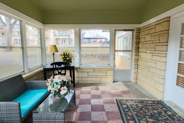 1001 Topeka St, Emporia, KS 66801