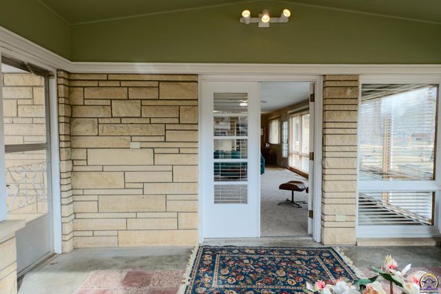 1001 Topeka St, Emporia, KS 66801