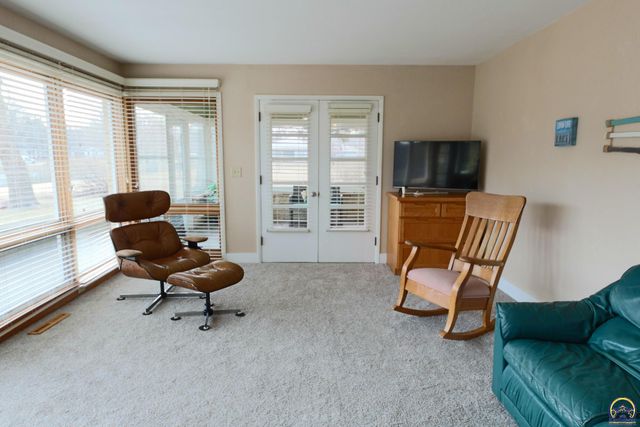 1001 Topeka St, Emporia, KS 66801