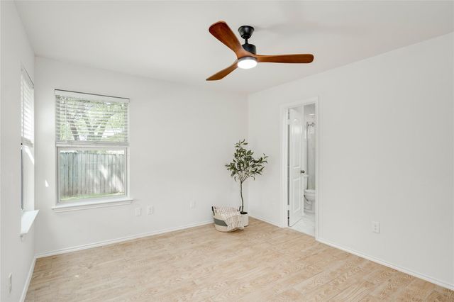 12706 Heinemann DR, Austin, TX 78727