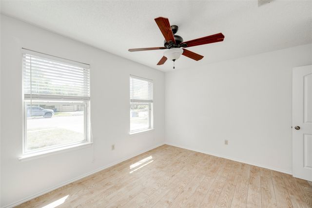 12706 Heinemann DR, Austin, TX 78727