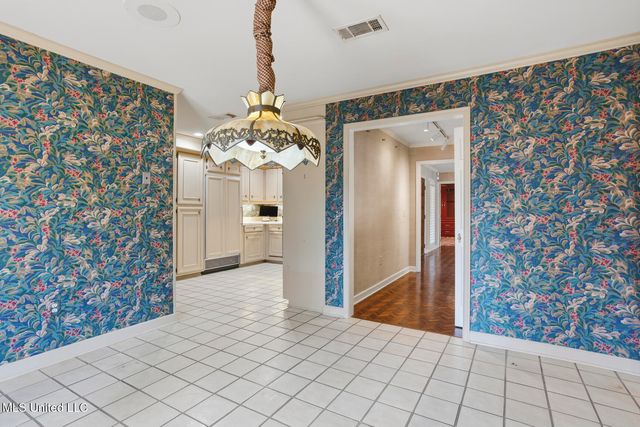 18 Moss Forest Circle, Jackson, MS 39211