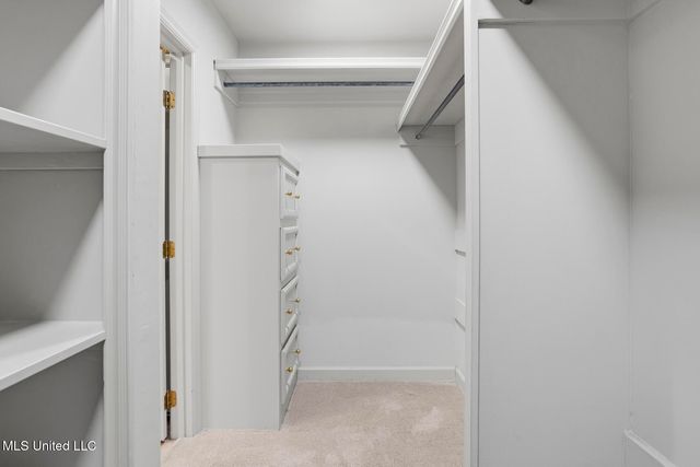 18 Moss Forest Circle, Jackson, MS 39211