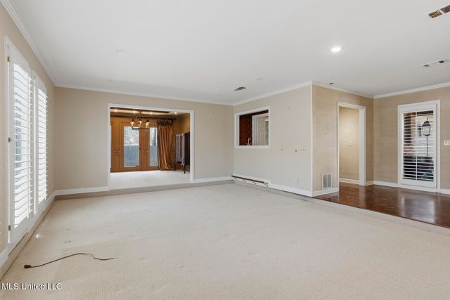 18 Moss Forest Circle, Jackson, MS 39211