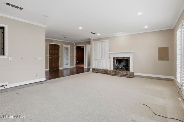 18 Moss Forest Circle, Jackson, MS 39211